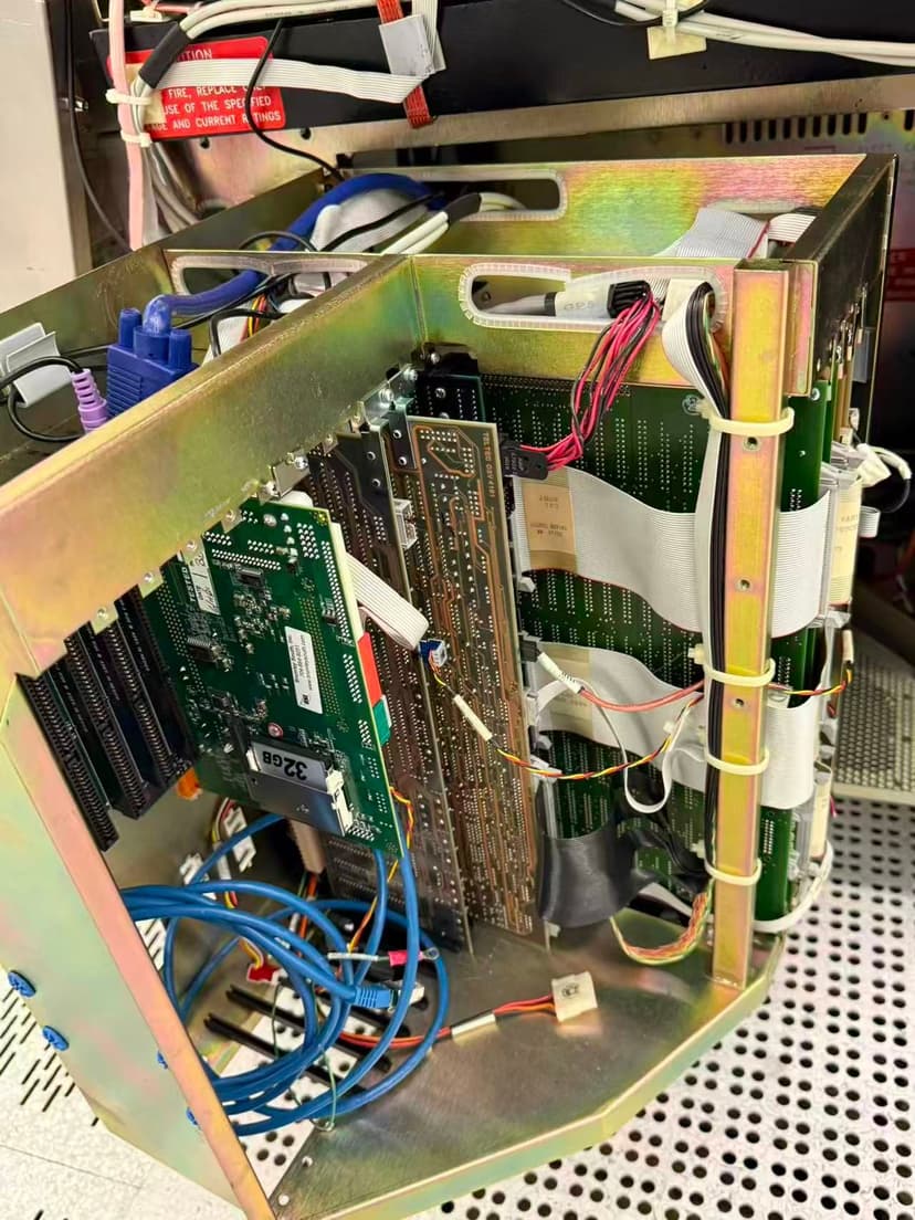 二手半导体设备 KLA SURFSCAN SFS6200晶圆检测系统
