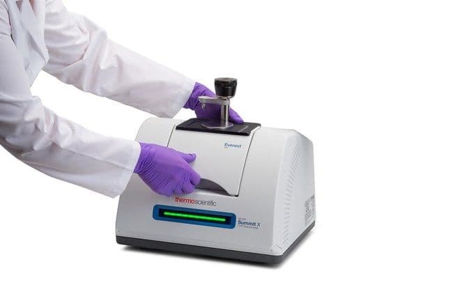 Nicolet™ Summit™ FTIR 光谱仪