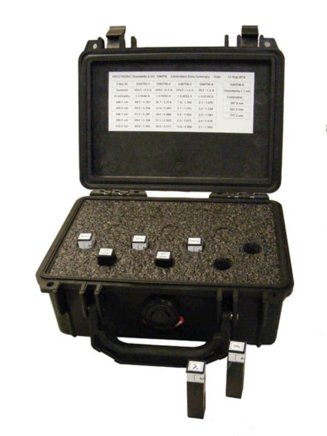 SPECTRONIC™ 200 分光光度计附件